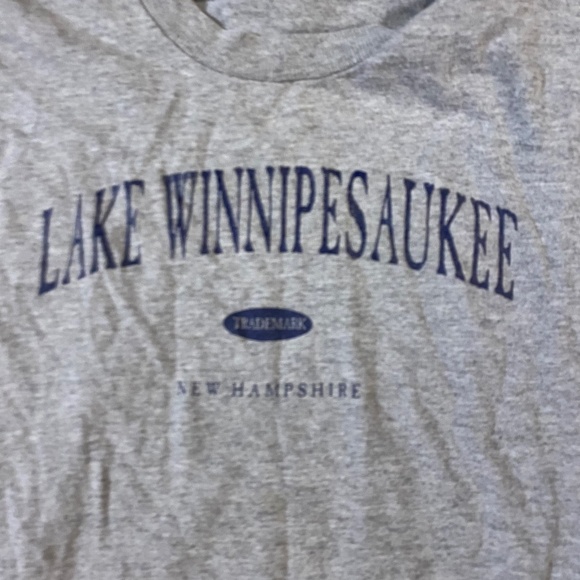 Lake Winnipesaukee teeshirt - Picture 1 of 5